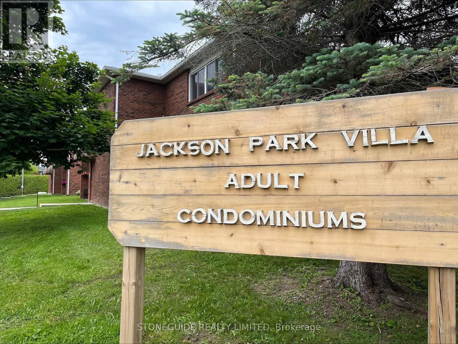 113 - 475 PARKHILL ROAD WEST Image 48
