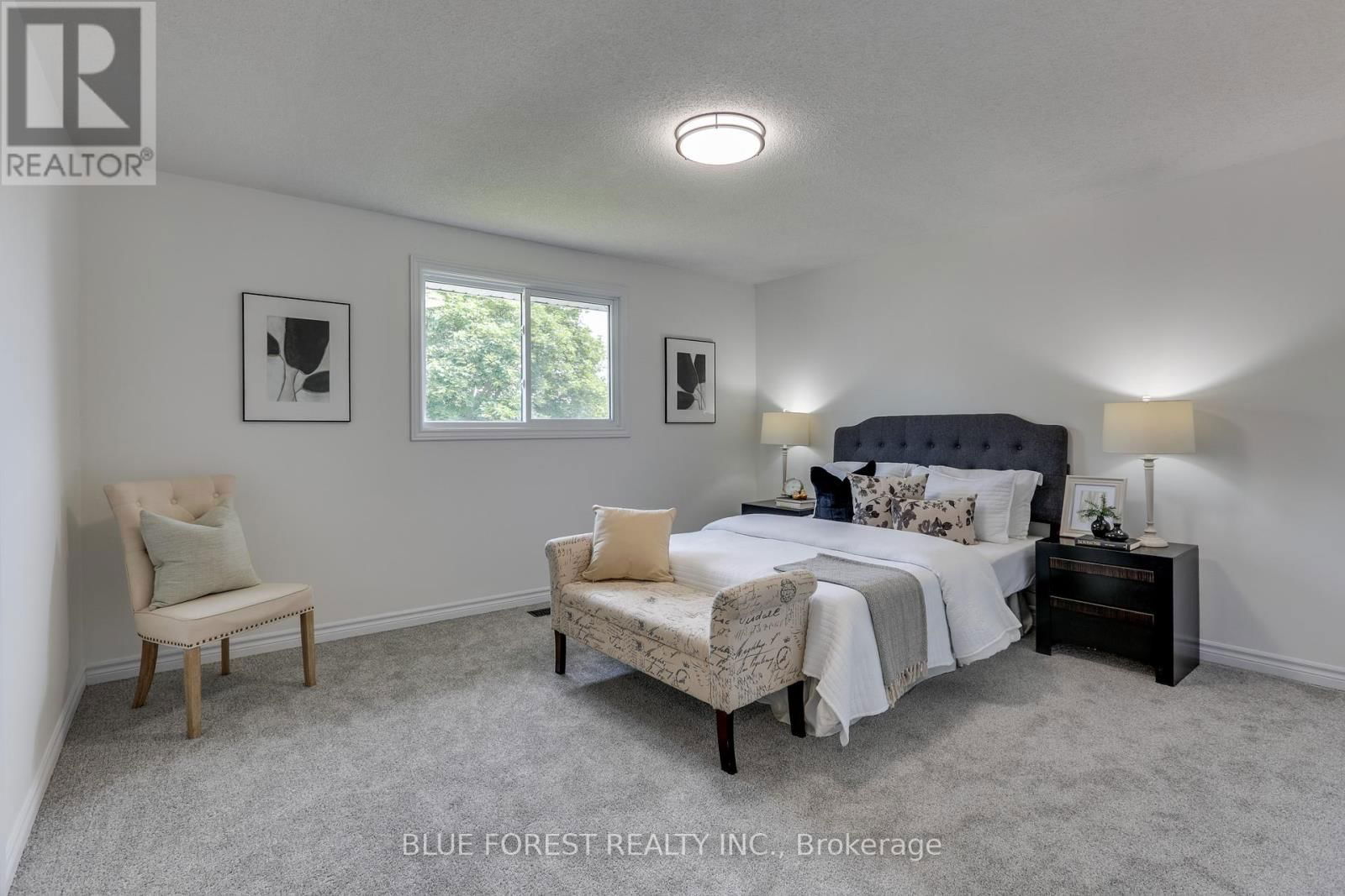 52 GLENDALE AVENUE Image 10