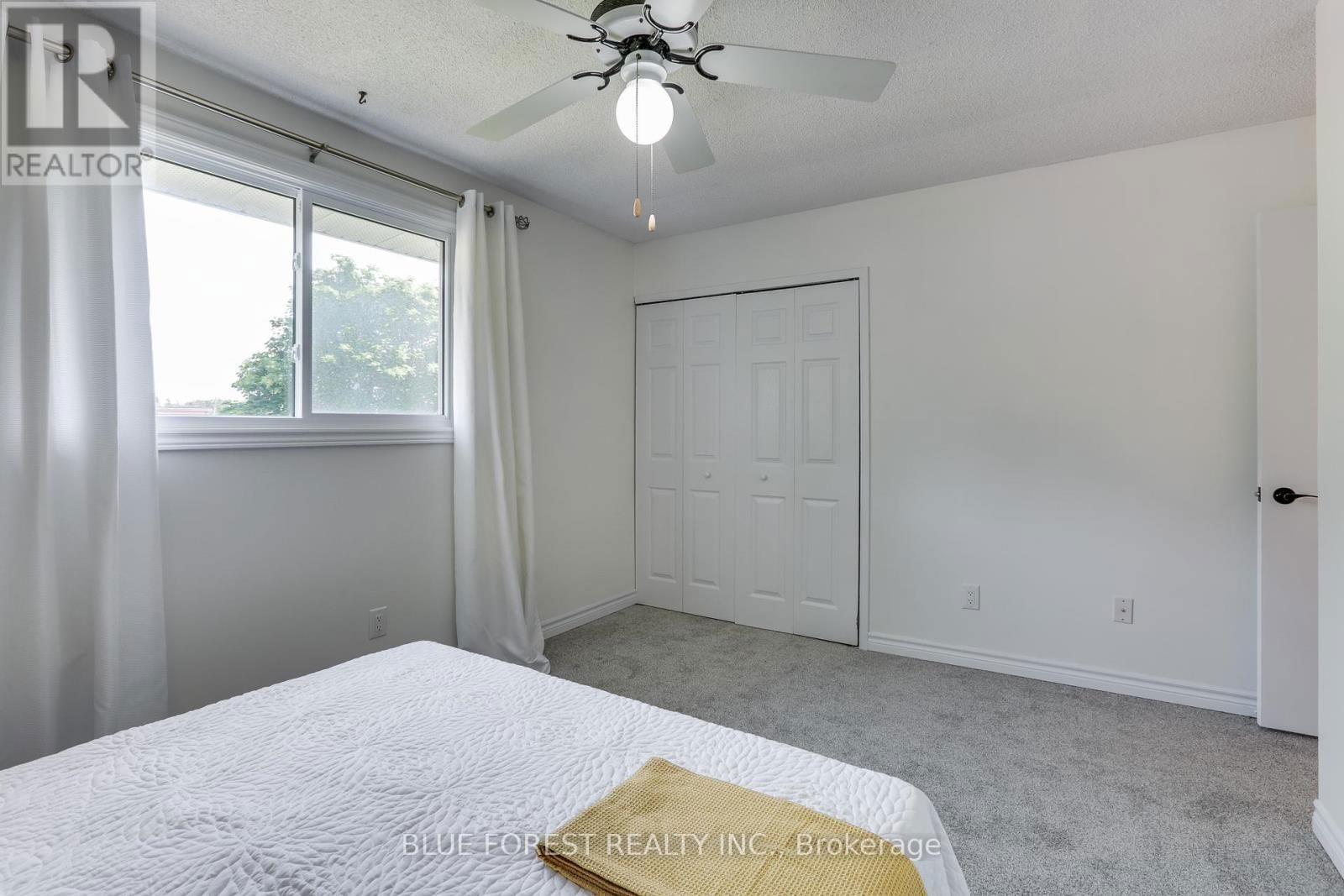 52 GLENDALE AVENUE Image 17