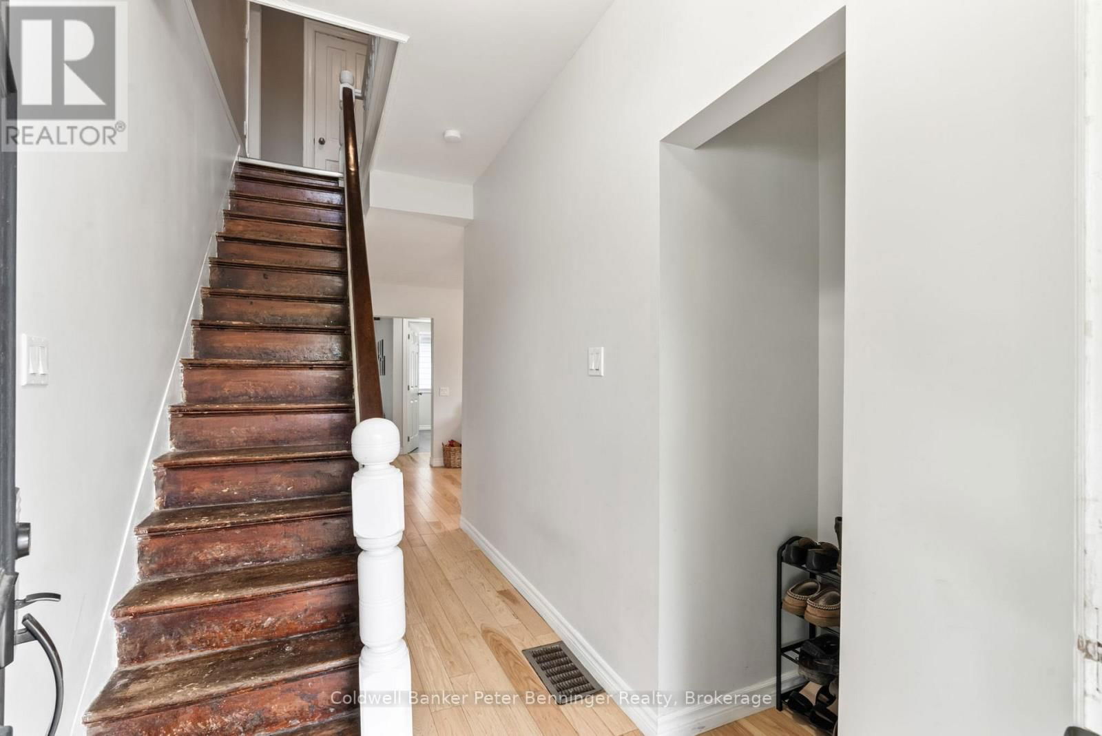 12 PETER STREET SOUTH Image 18