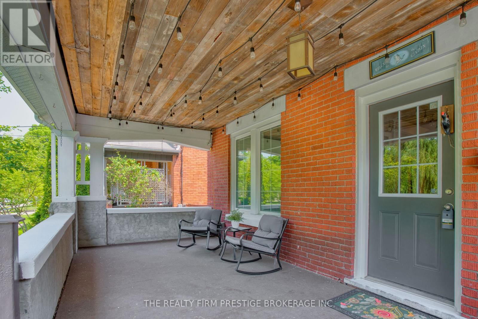 42 EVERGREEN AVENUE Image 2