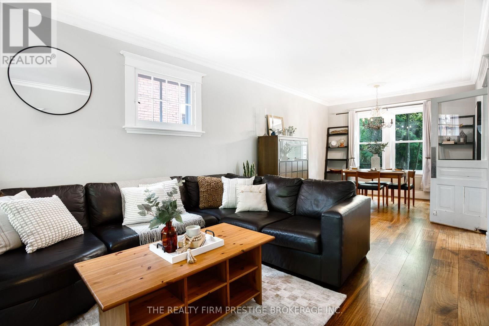 42 EVERGREEN AVENUE Image 7