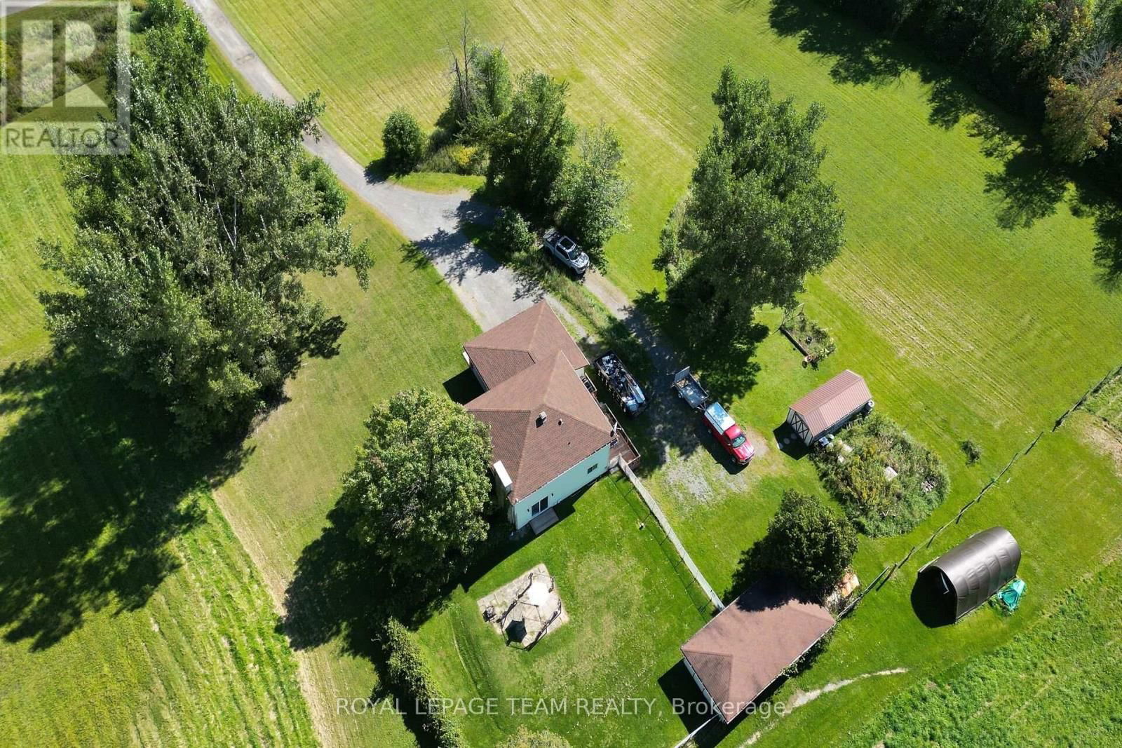 8280 BANK STREET Image 37