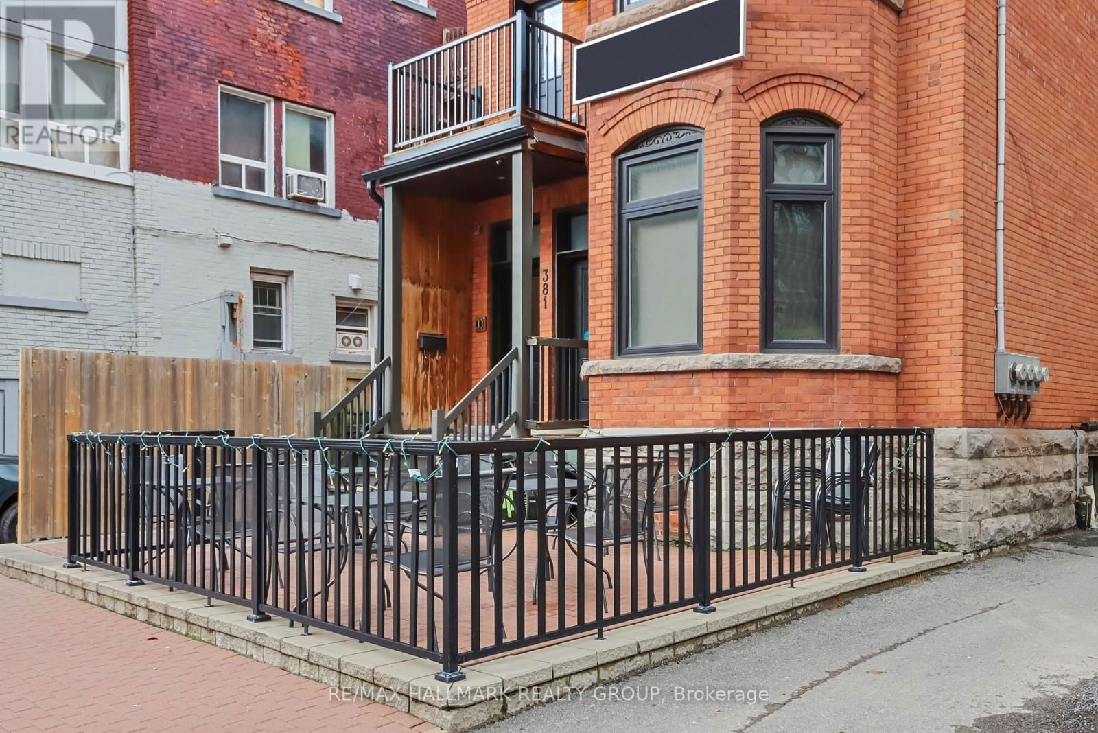2 - 381 COOPER STREET EAST Image 4