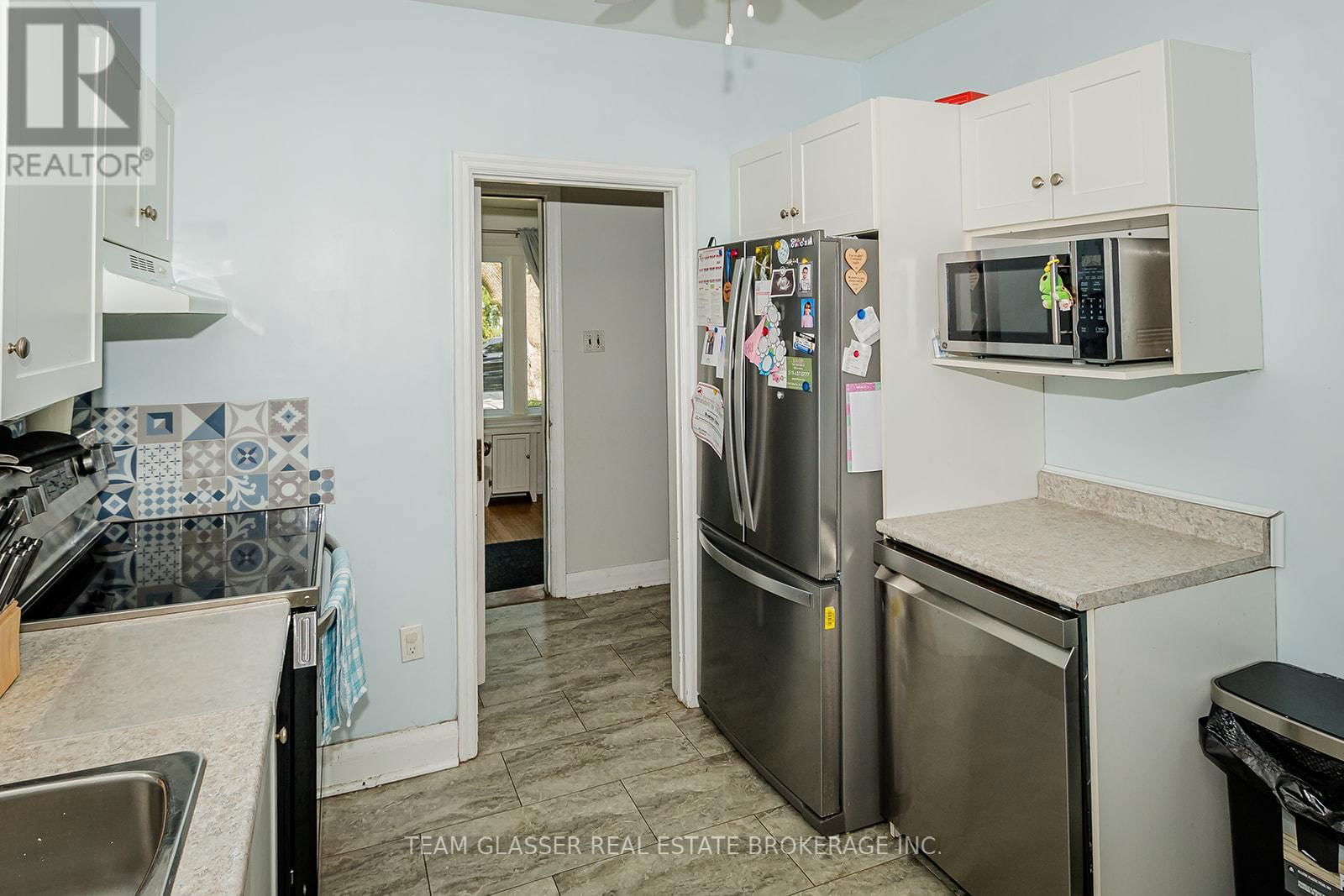 47 MURRAY STREET Image 8