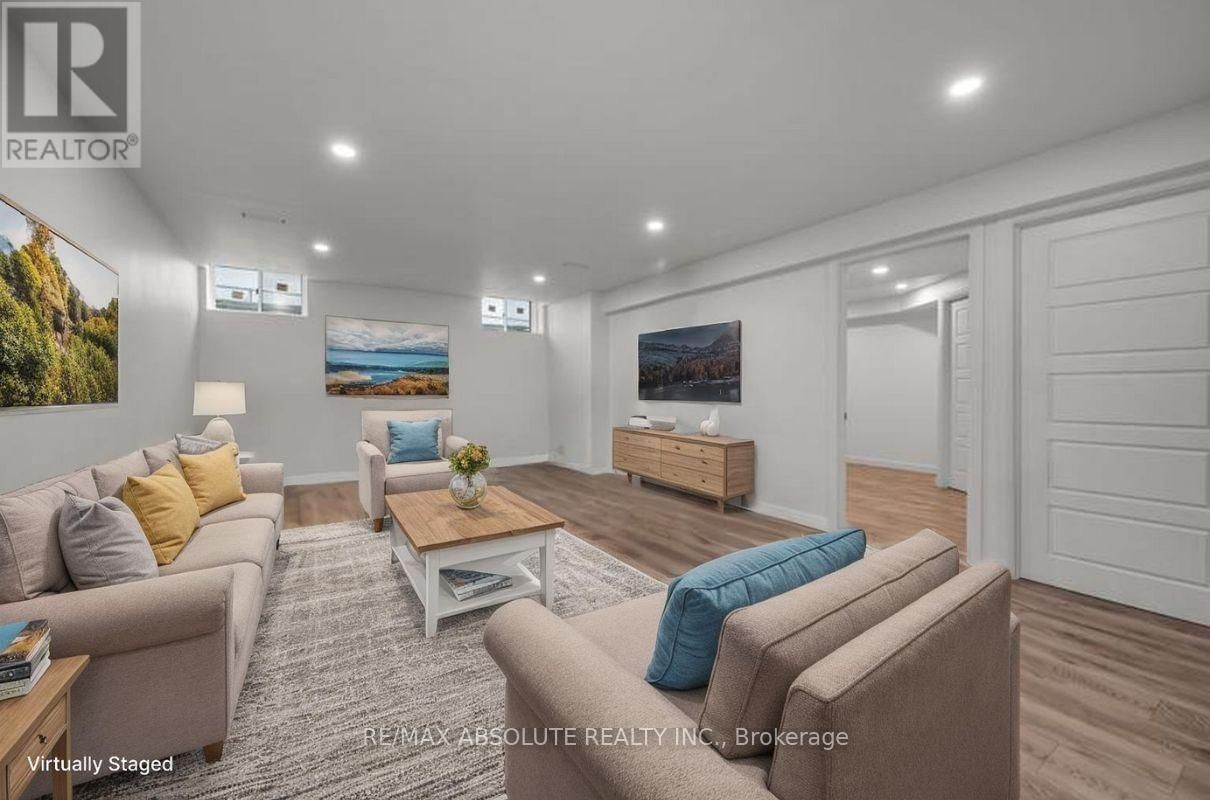 302 HALIBURTON HEIGHTS Image 47