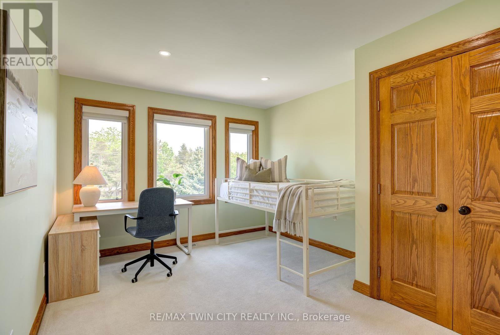 10 ELDALE ROAD Image 26