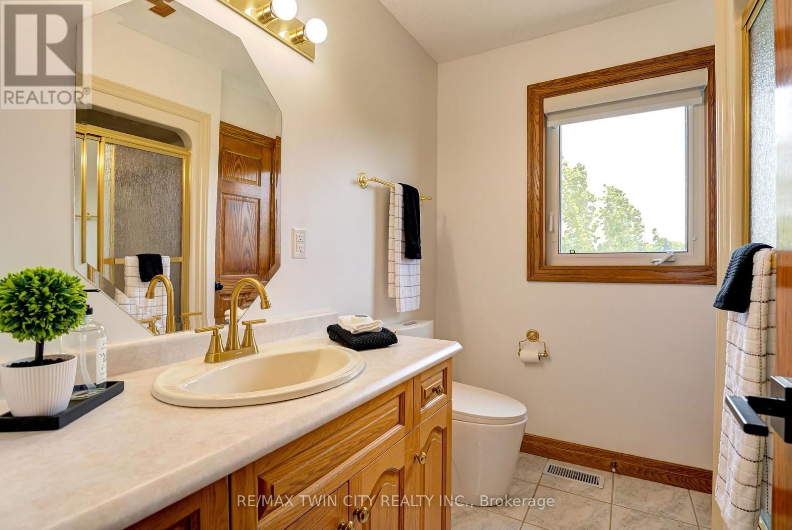 10 ELDALE ROAD Image 28