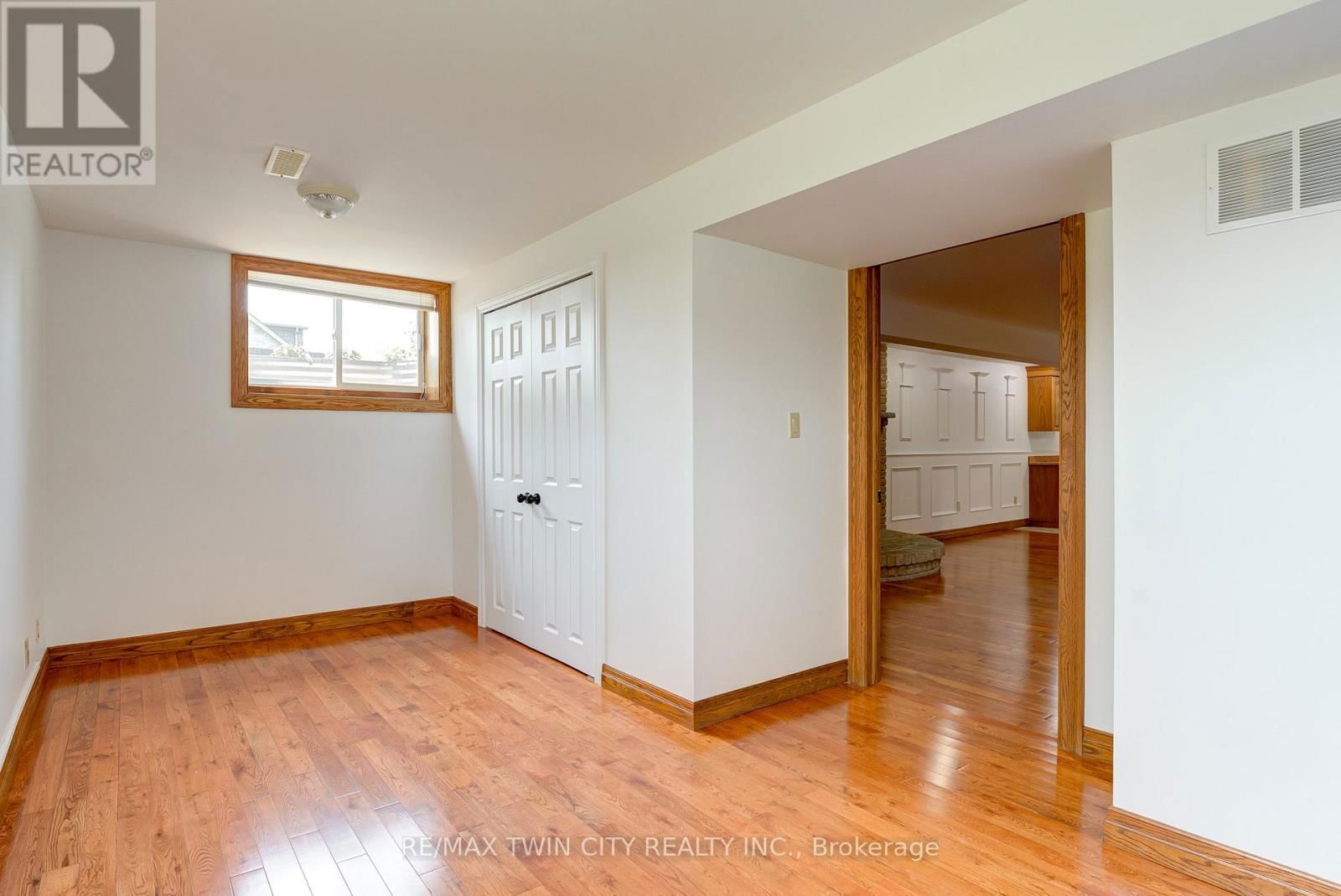 10 ELDALE ROAD Image 33