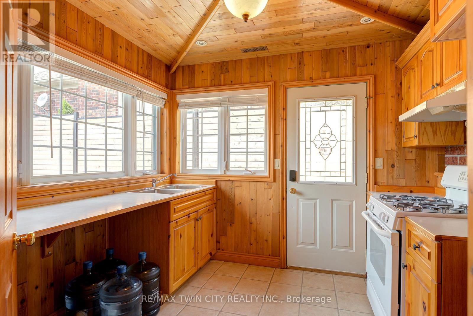 10 ELDALE ROAD Image 37