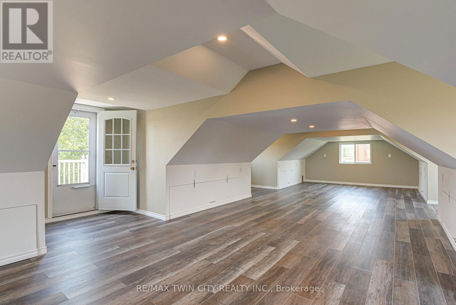 10 ELDALE ROAD Image 48