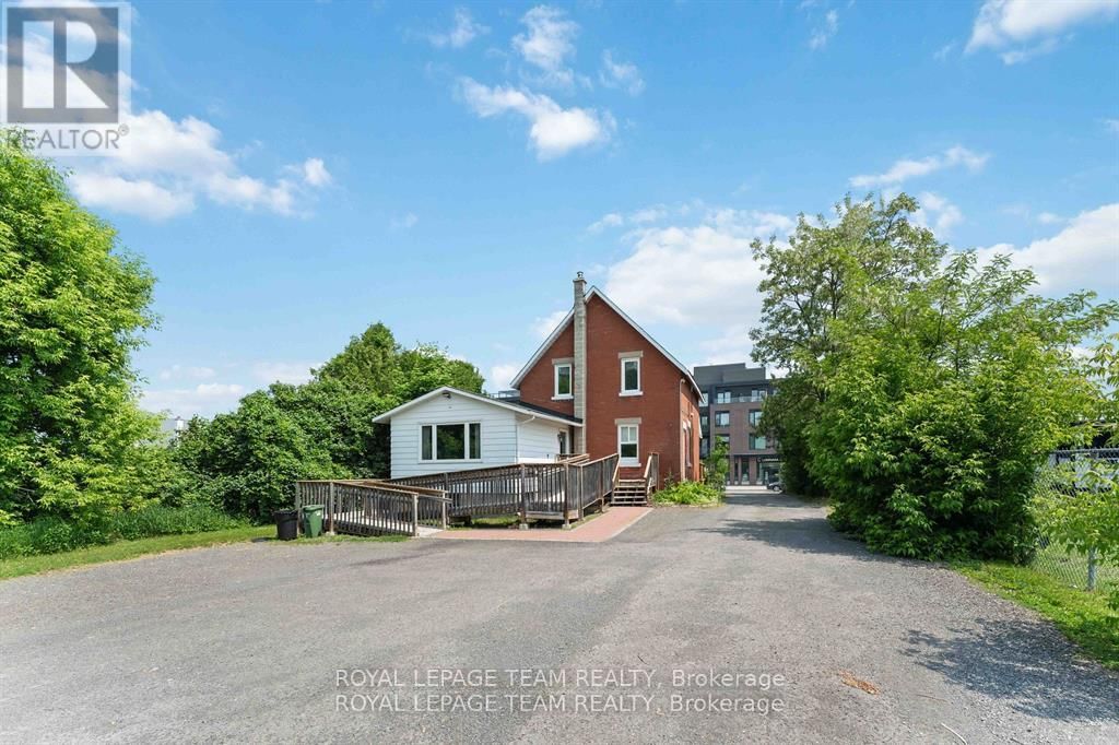 2 - 1538 STITTSVILLE MAIN STREET Image 3