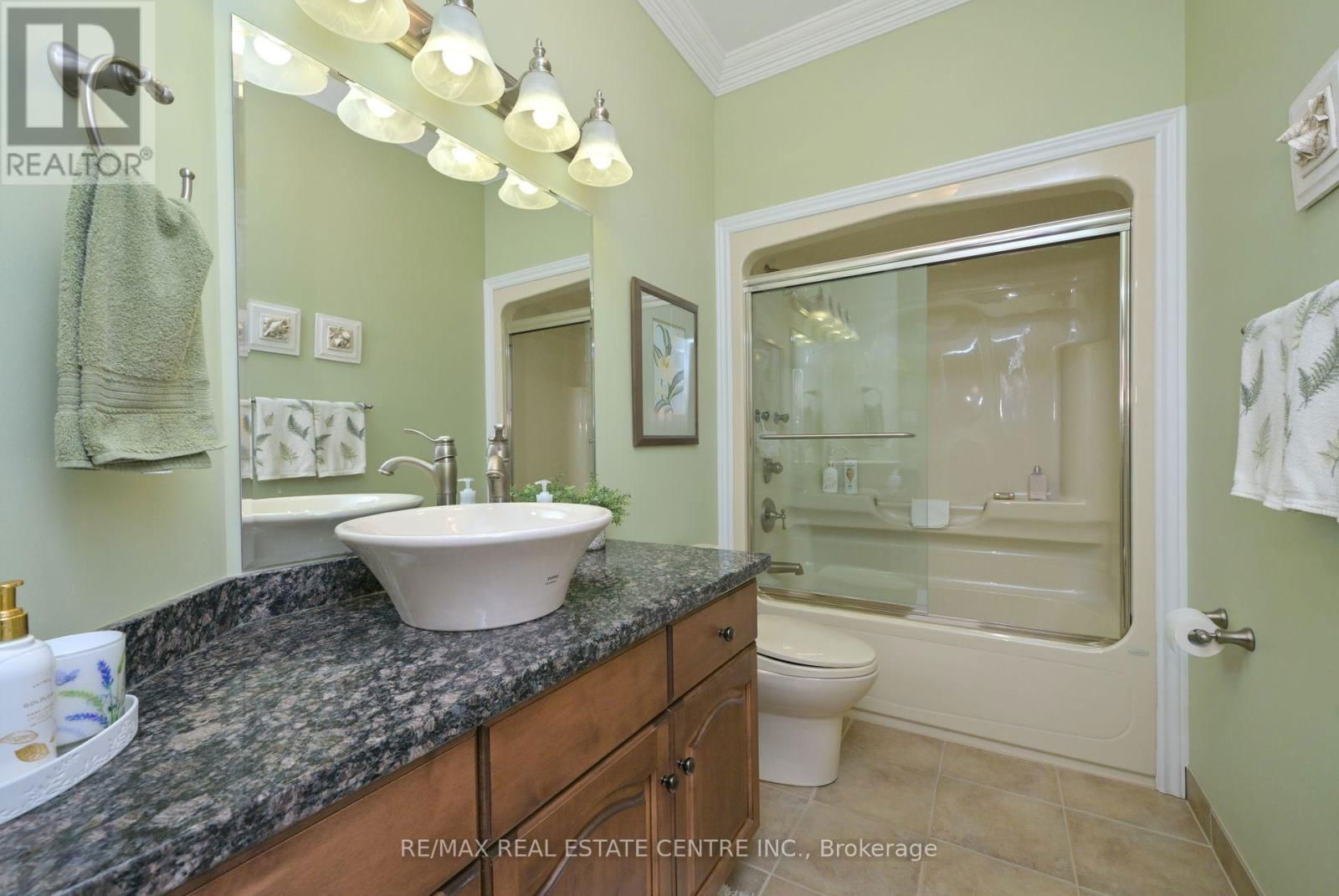 40 BROOKHAVEN CRESCENT Image 20