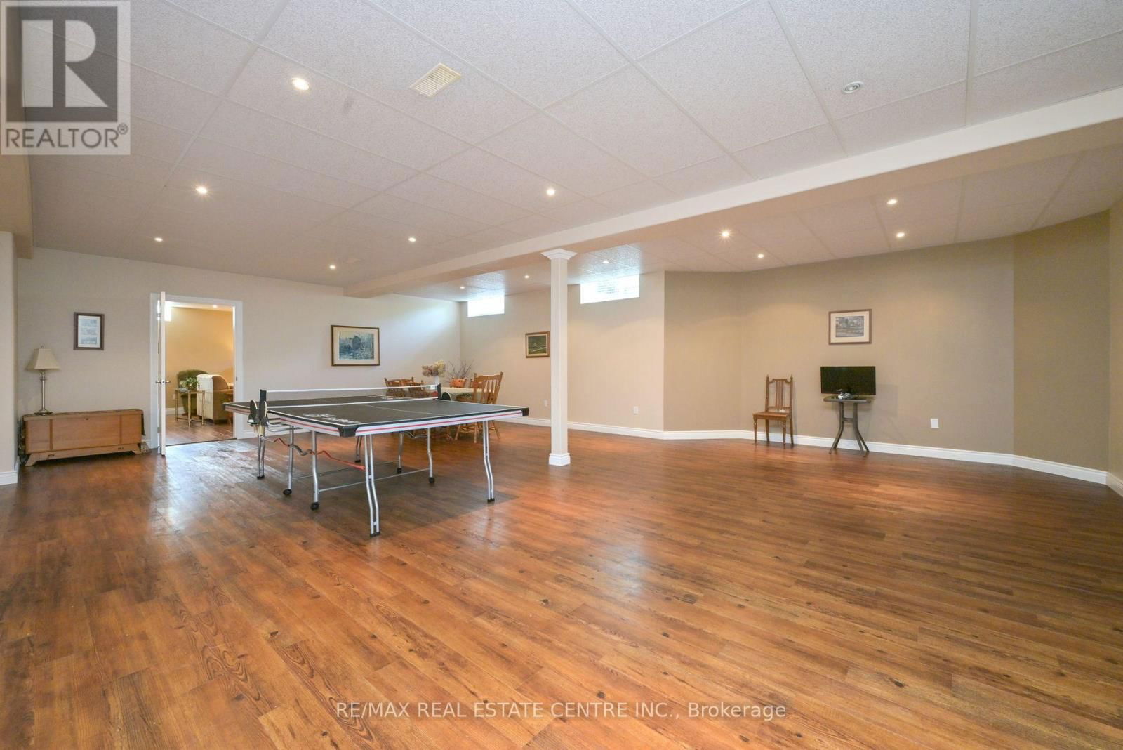 40 BROOKHAVEN CRESCENT Image 36