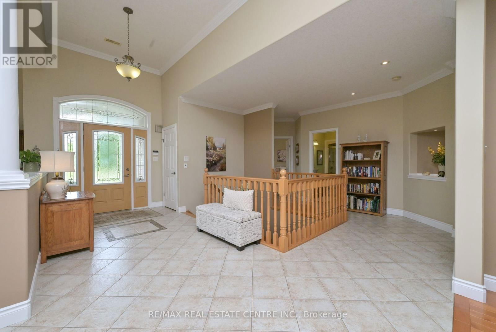 40 BROOKHAVEN CRESCENT Image 6
