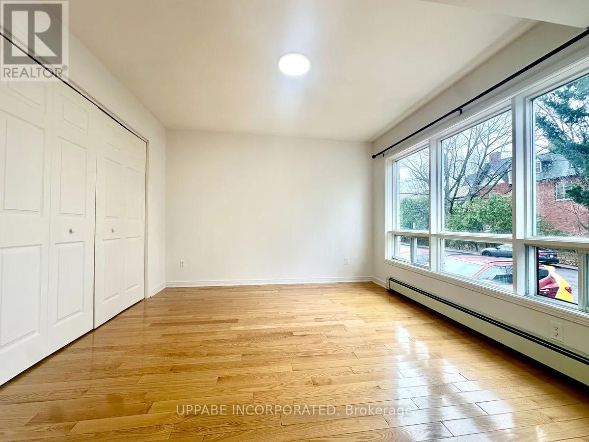3 - 225 COBOURG STREET Image 10