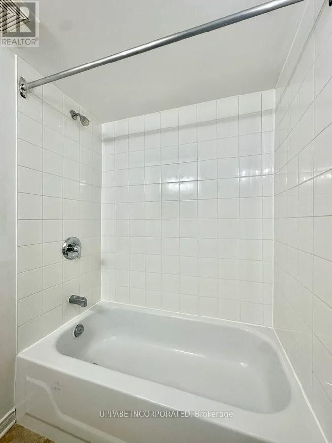 3 - 225 COBOURG STREET Image 7