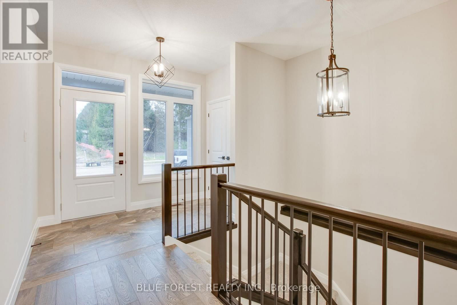 140 SHIRLEY STREET Image 2