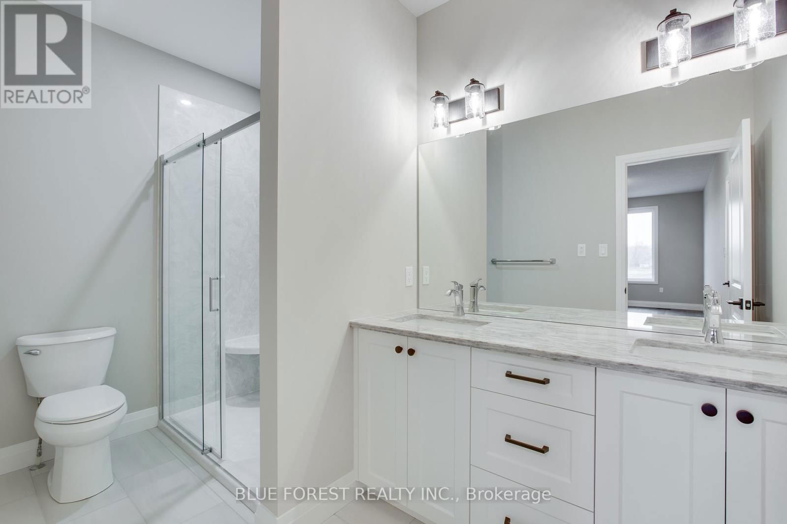 140 SHIRLEY STREET Image 20