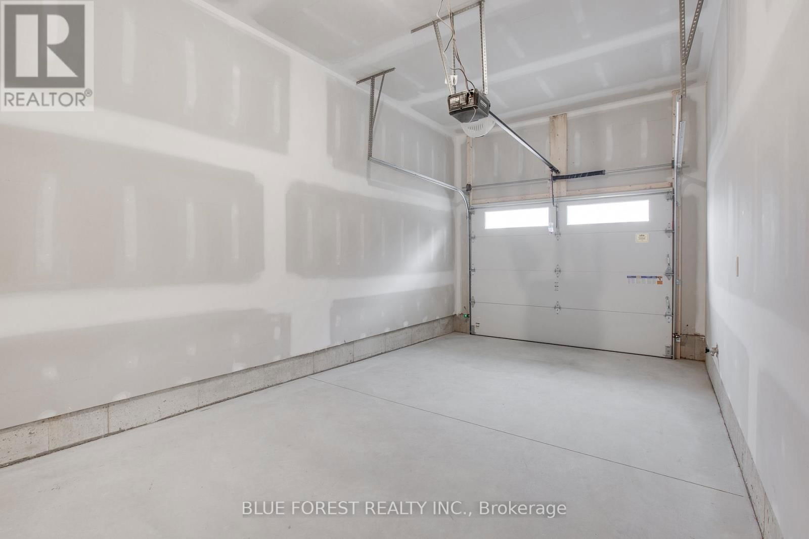 140 SHIRLEY STREET Image 37