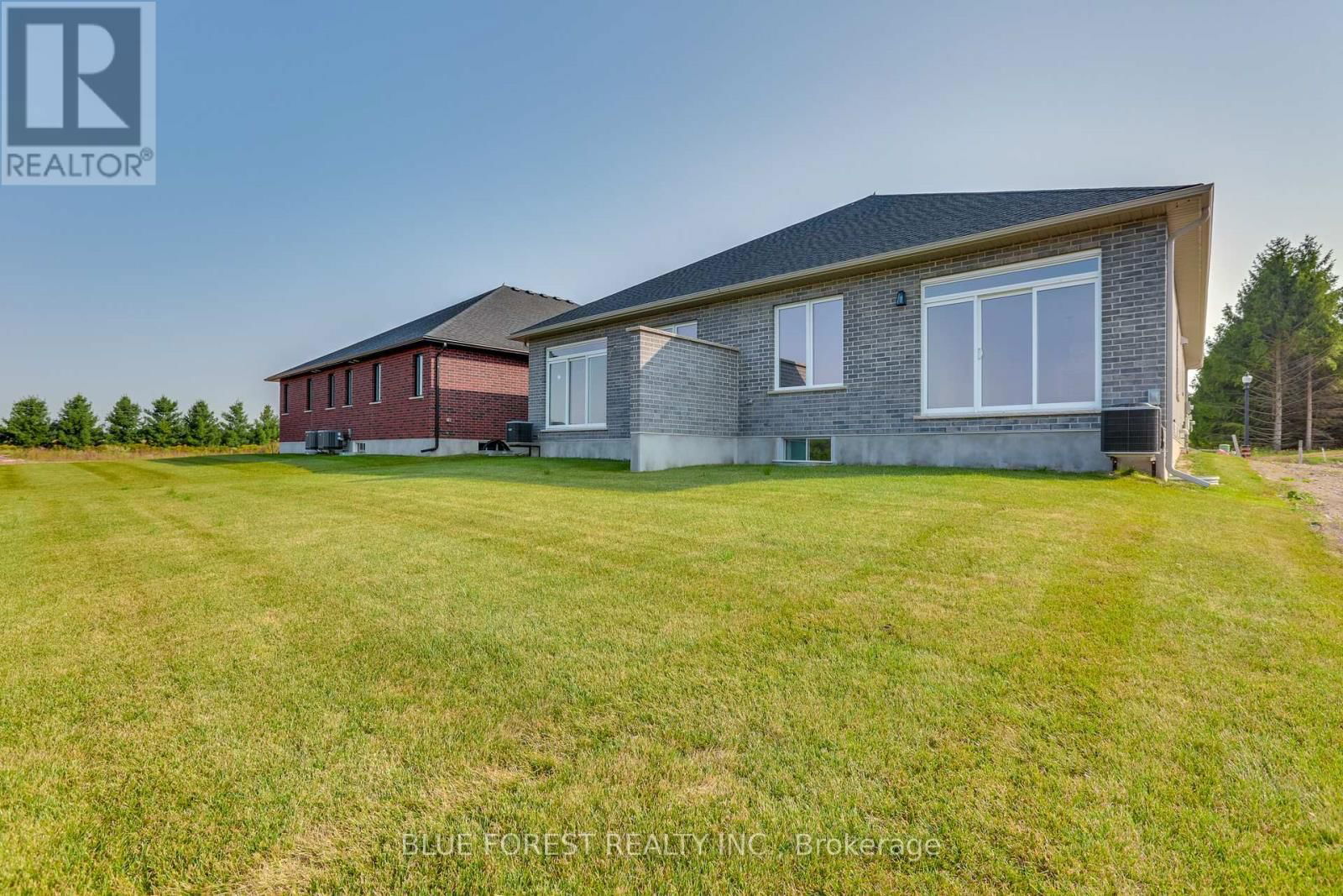 140 SHIRLEY STREET Image 41