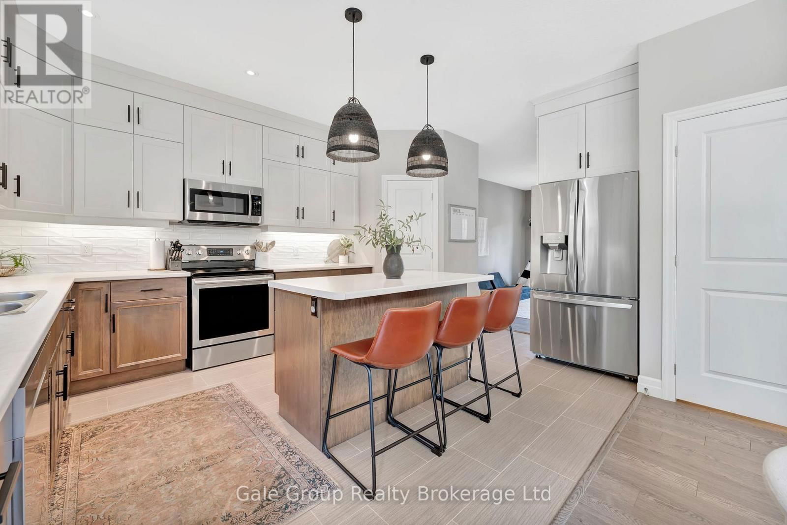 35 HENRY STREET Image 8