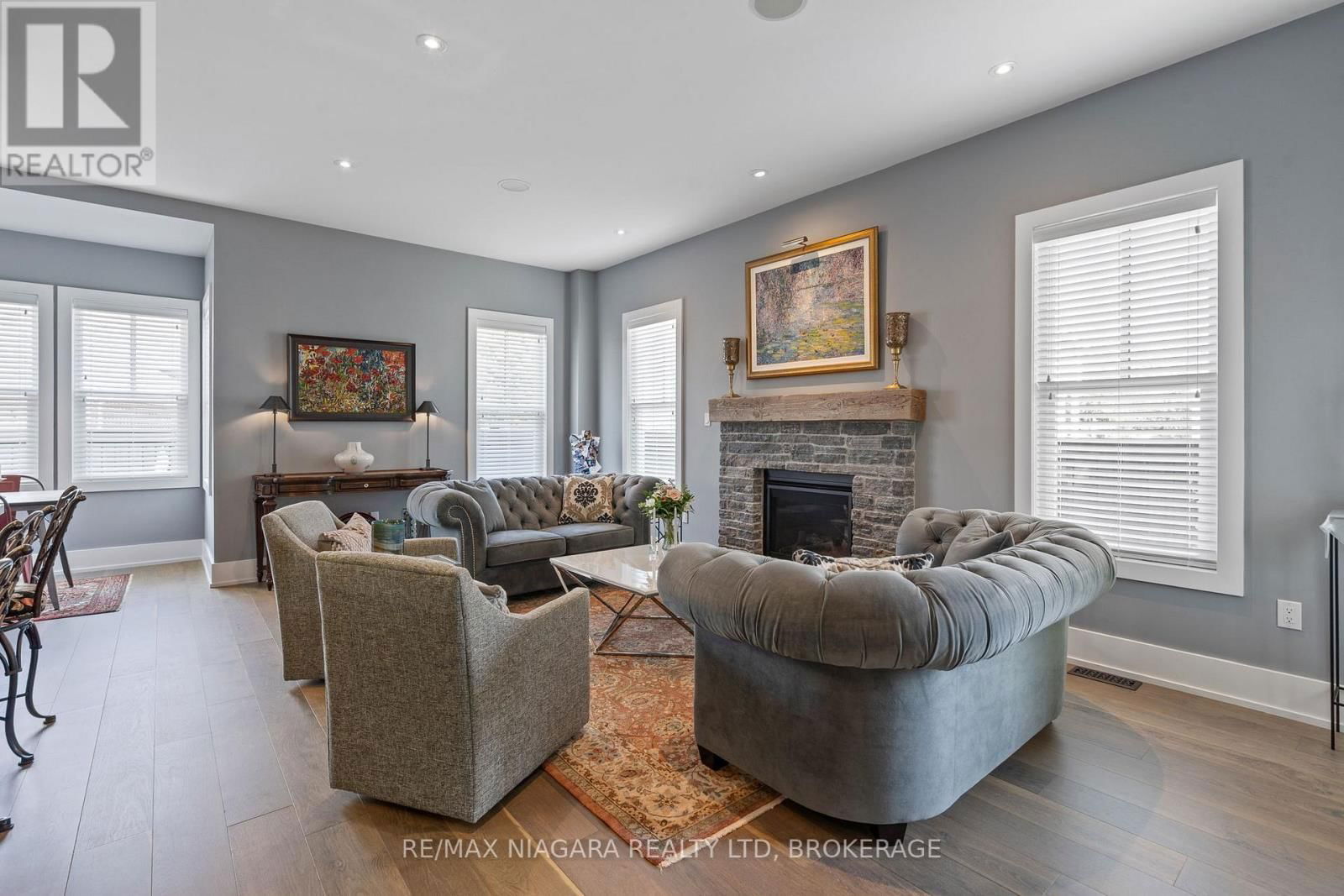 12 MURRAY STREET Image 11