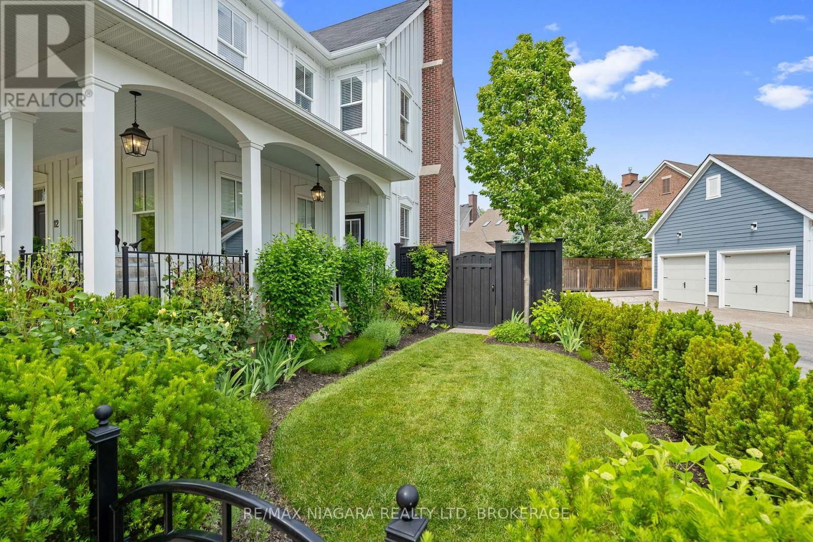 12 MURRAY STREET Image 40