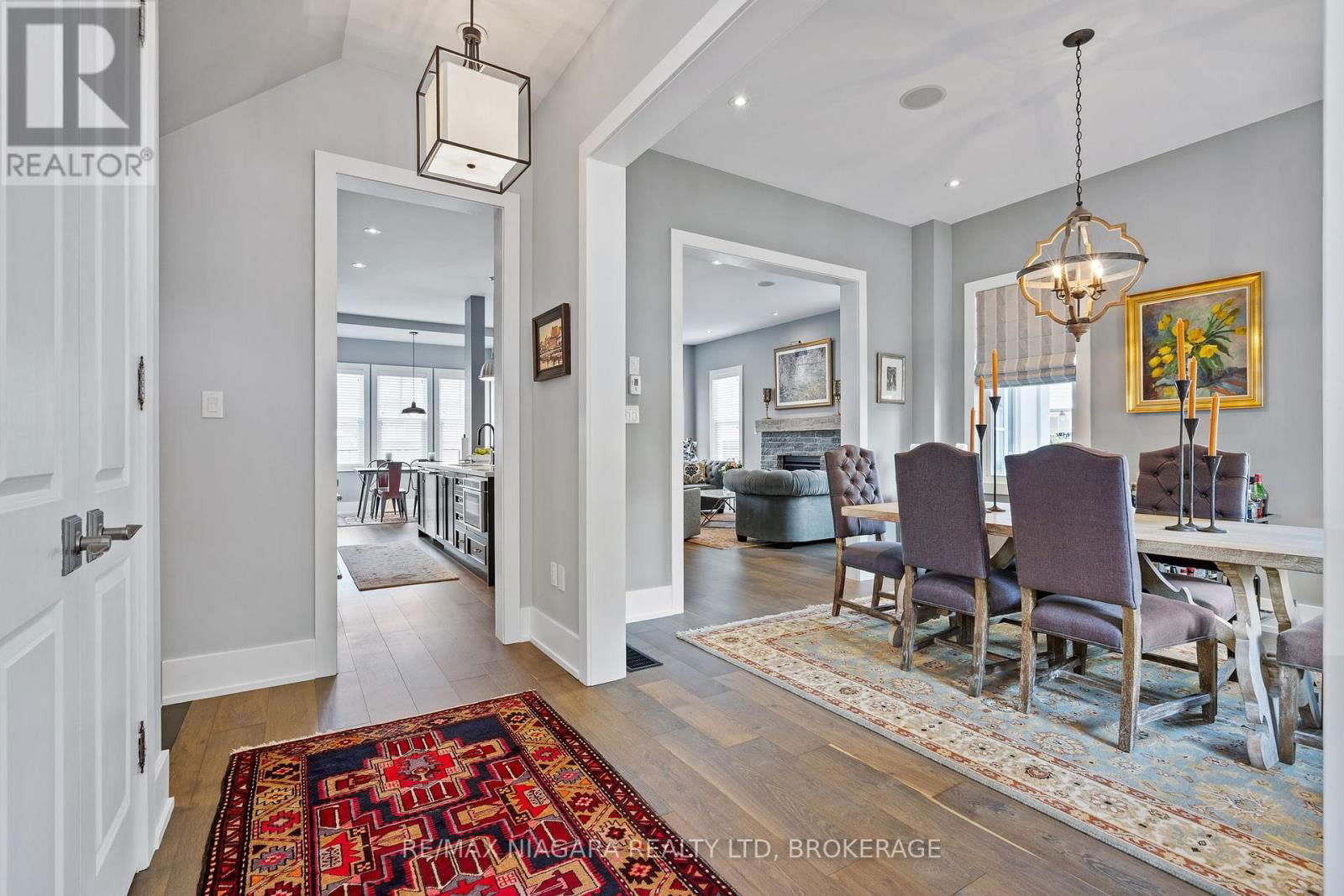 12 MURRAY STREET Image 8