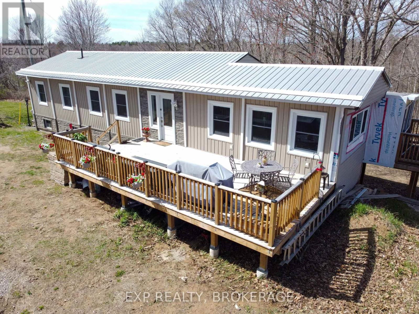 2624 GREEN BAY ROAD Image 1