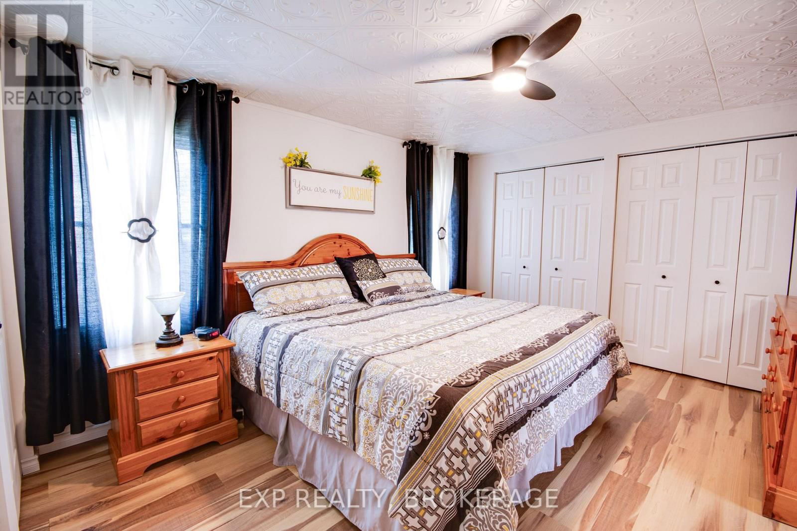 2624 GREEN BAY ROAD Image 17