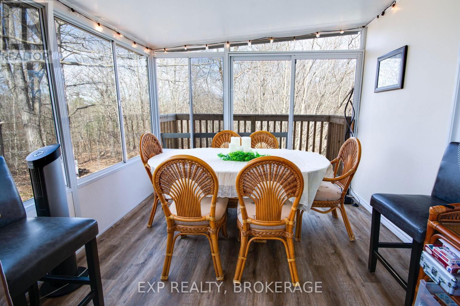 2624 GREEN BAY ROAD Image 24