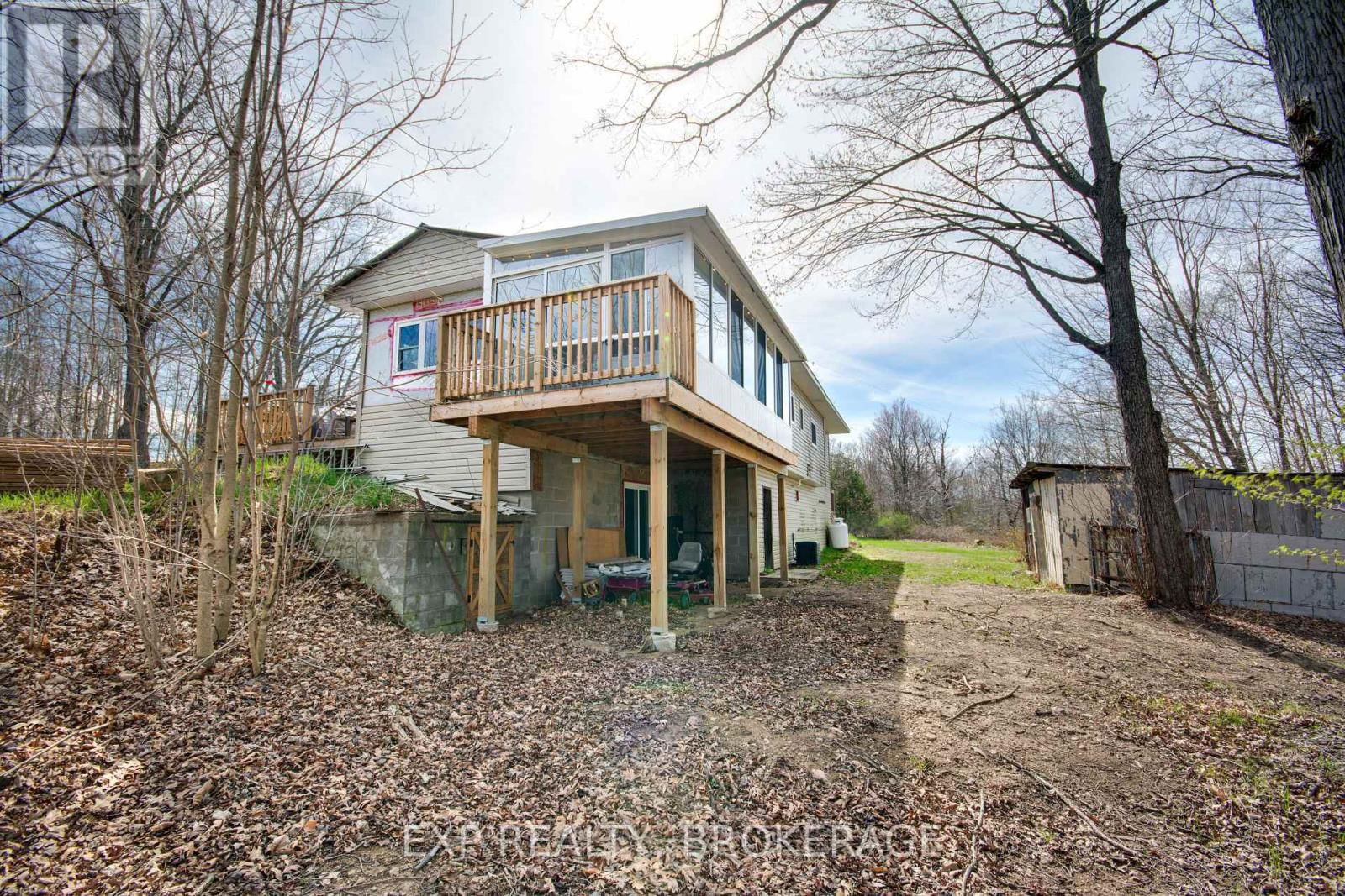 2624 GREEN BAY ROAD Image 34