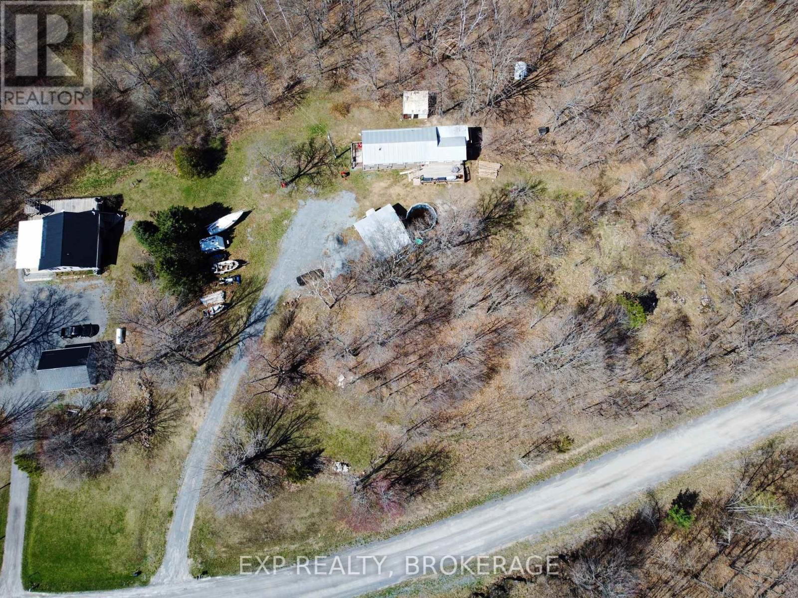 2624 GREEN BAY ROAD Image 35