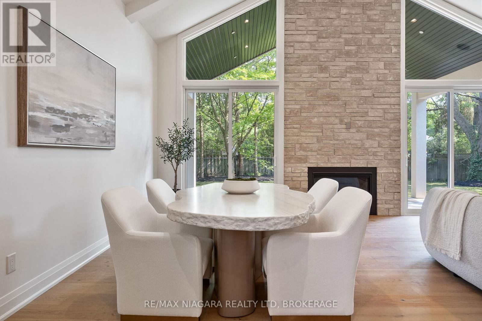 7 CIRCLE STREET Image 22