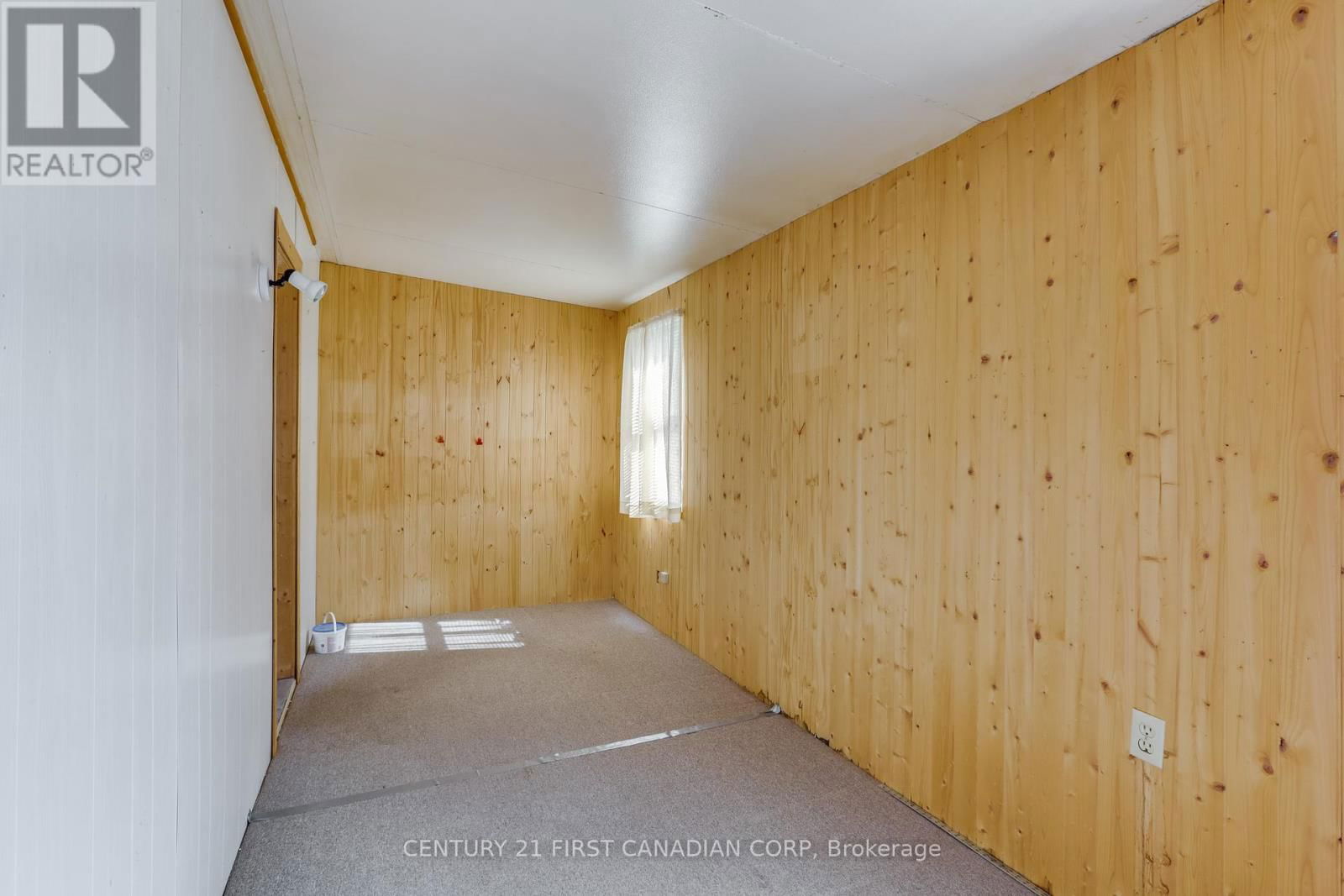 202 - 198 SPRINGBANK DRIVE Image 17