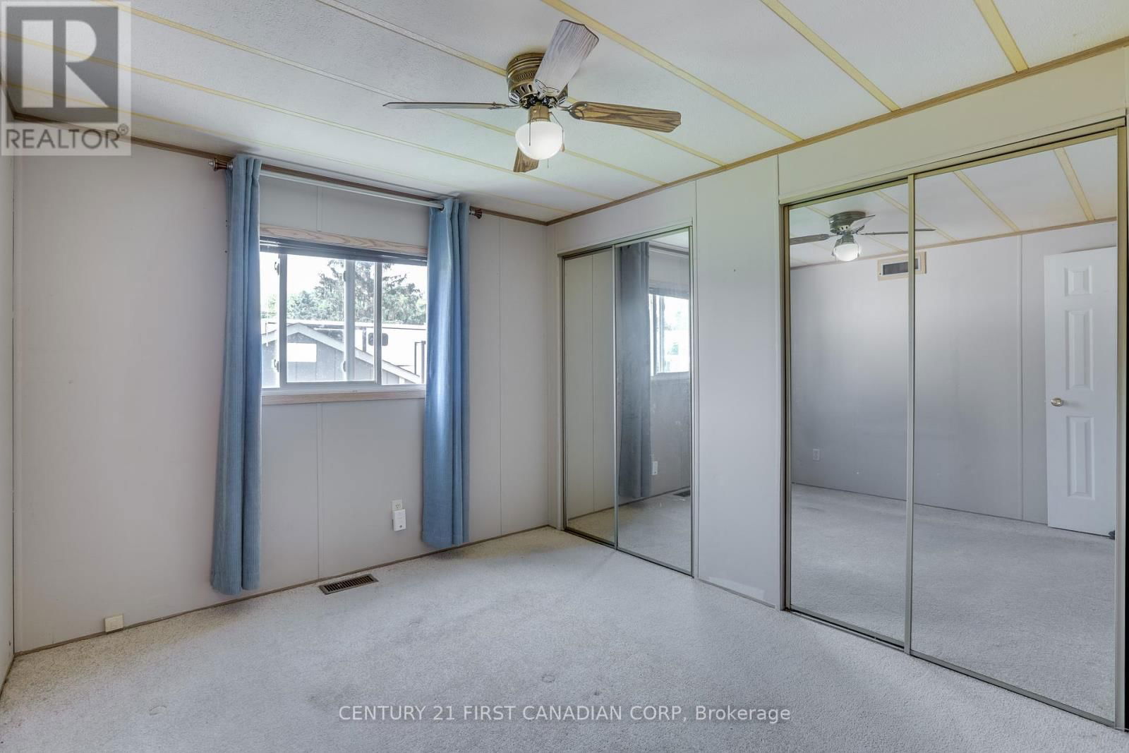 202 - 198 SPRINGBANK DRIVE Image 18