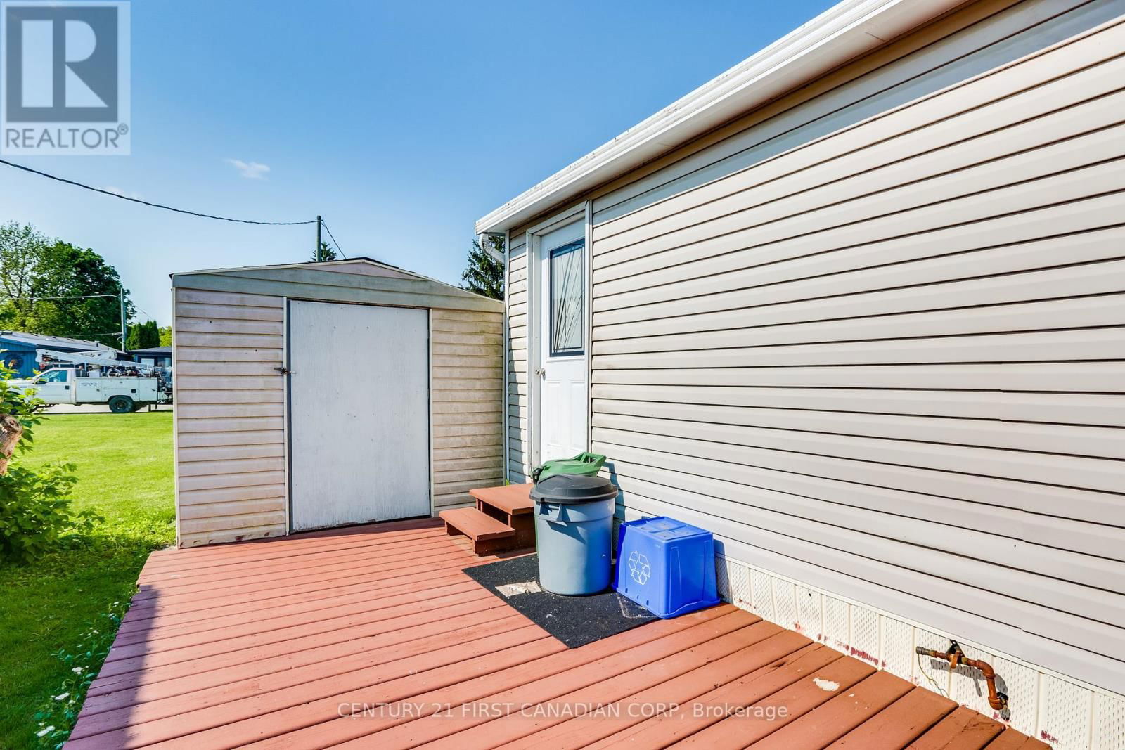 202 - 198 SPRINGBANK DRIVE Image 23