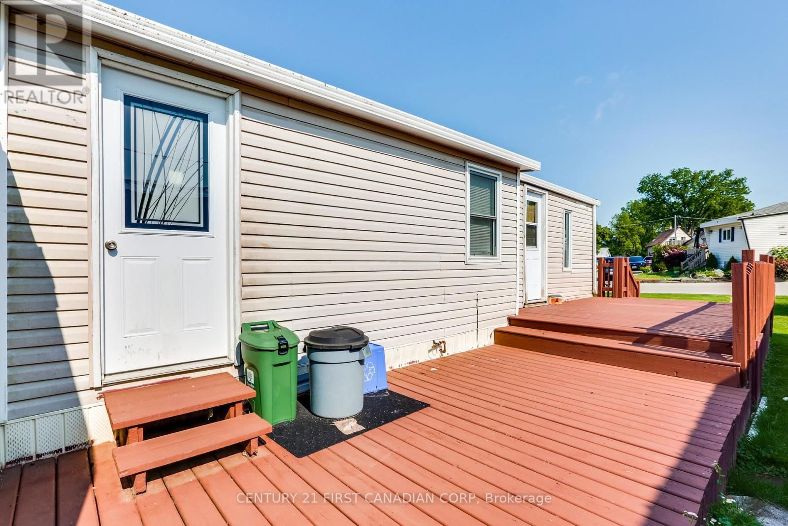 202 - 198 SPRINGBANK DRIVE Image 24