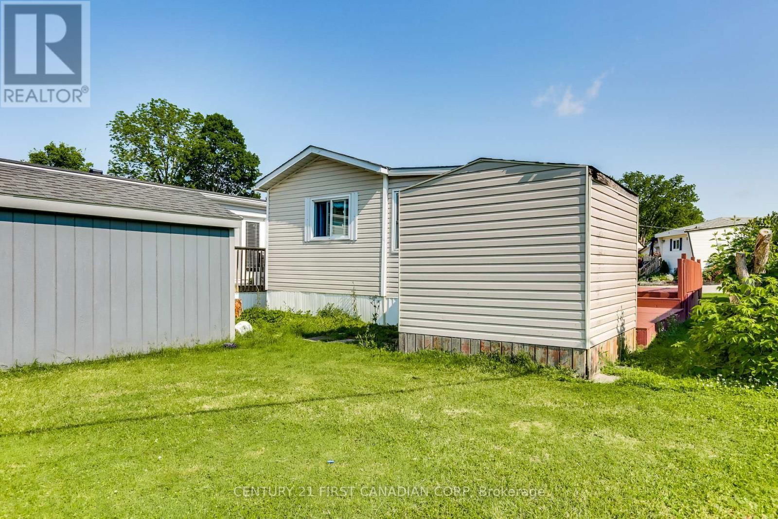 202 - 198 SPRINGBANK DRIVE Image 25