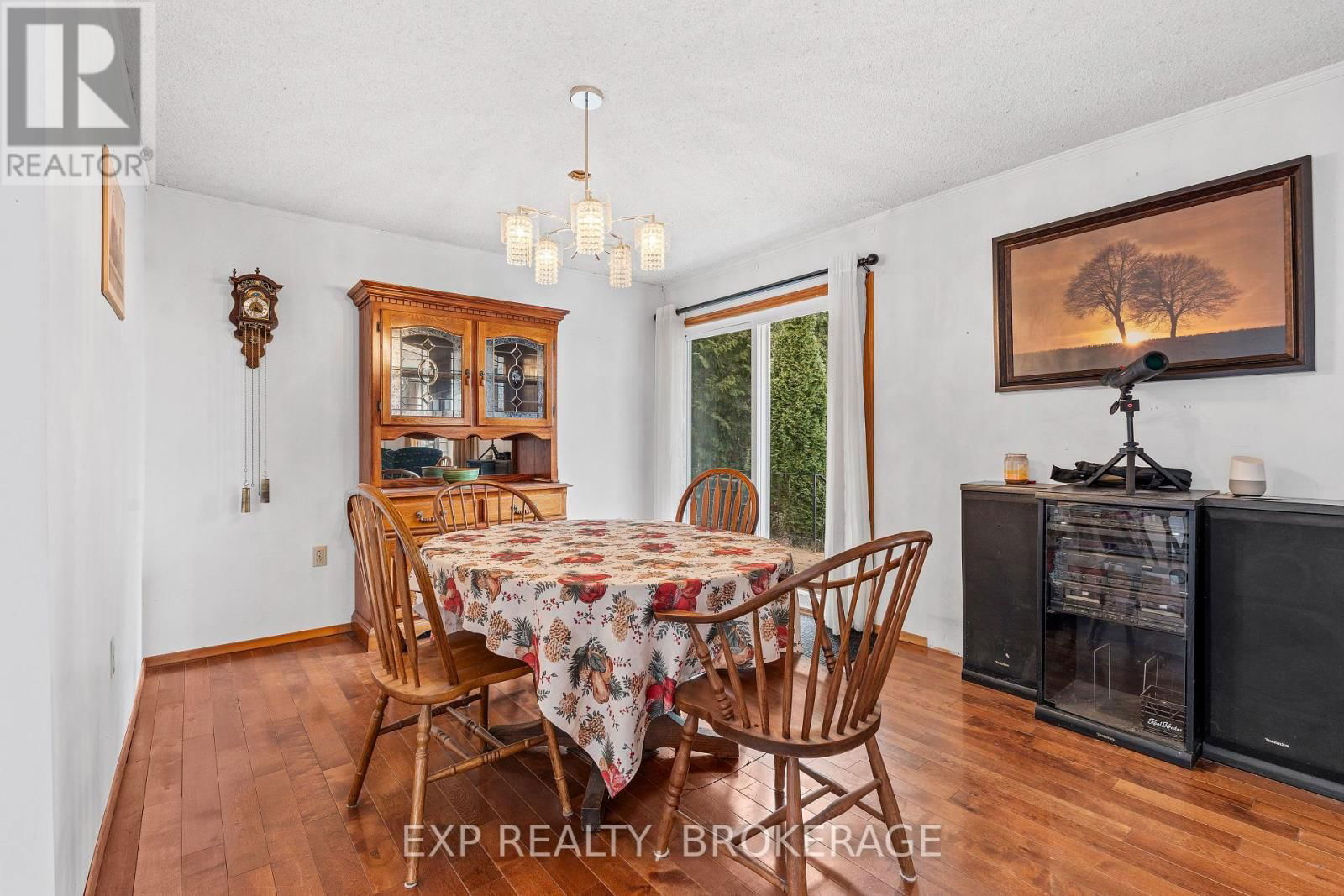 4205 MAPLE DRIVE Image 23