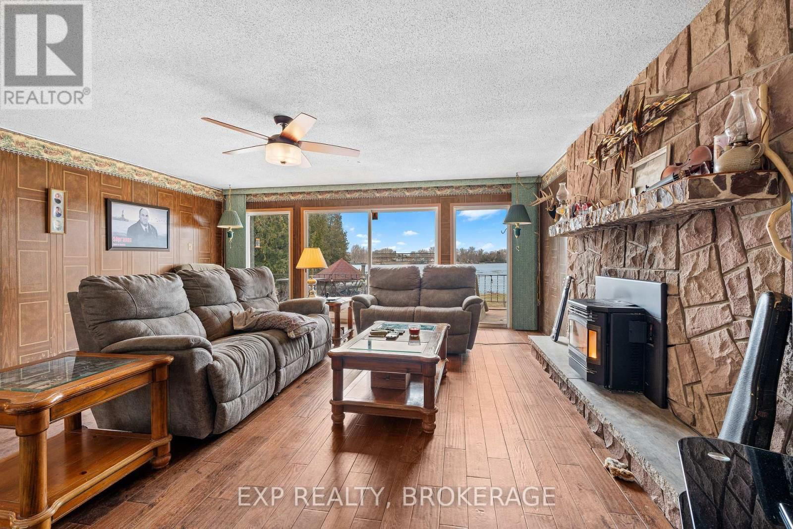 4205 MAPLE DRIVE Image 27