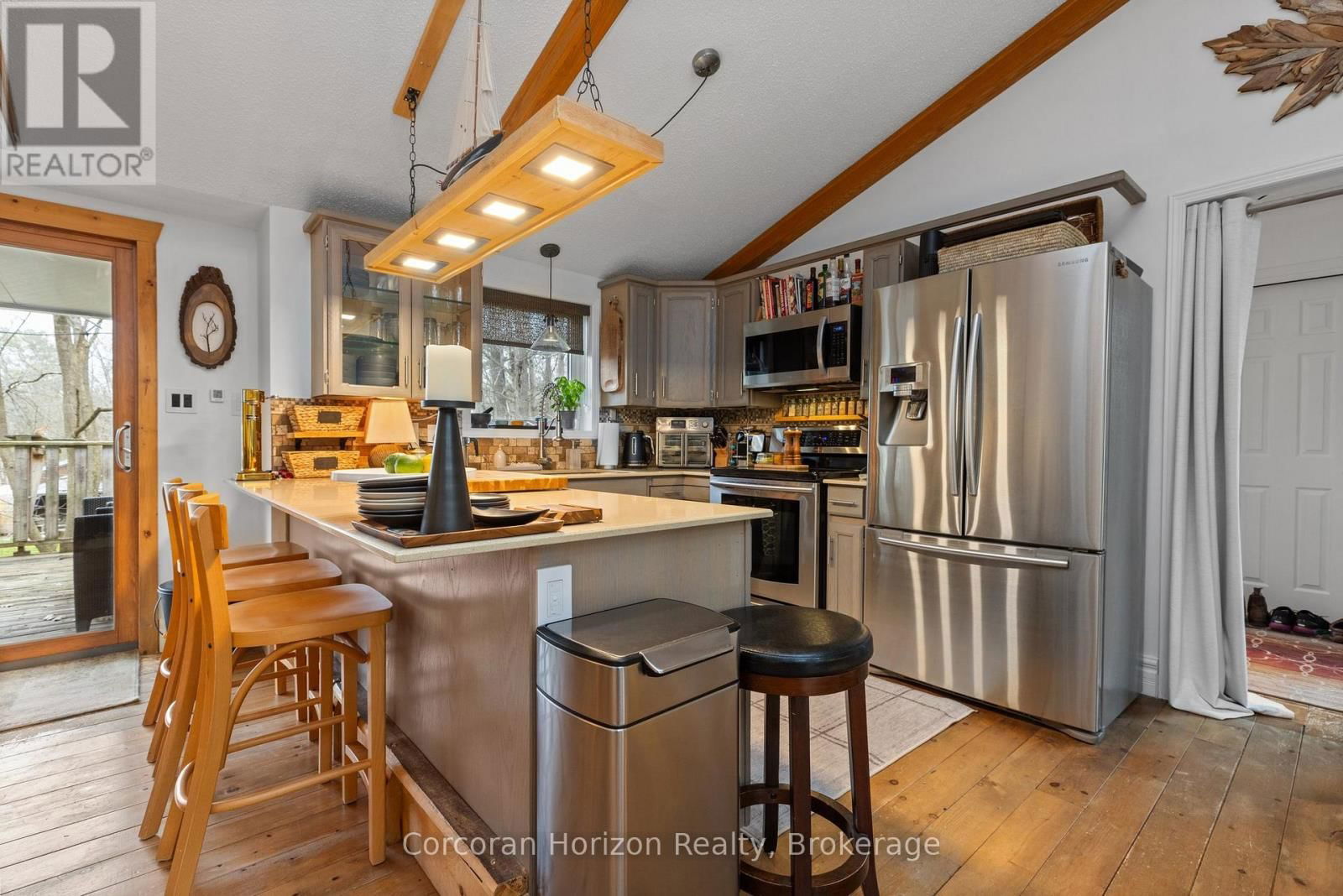 2517 HONEY HARBOUR ROAD Image 13