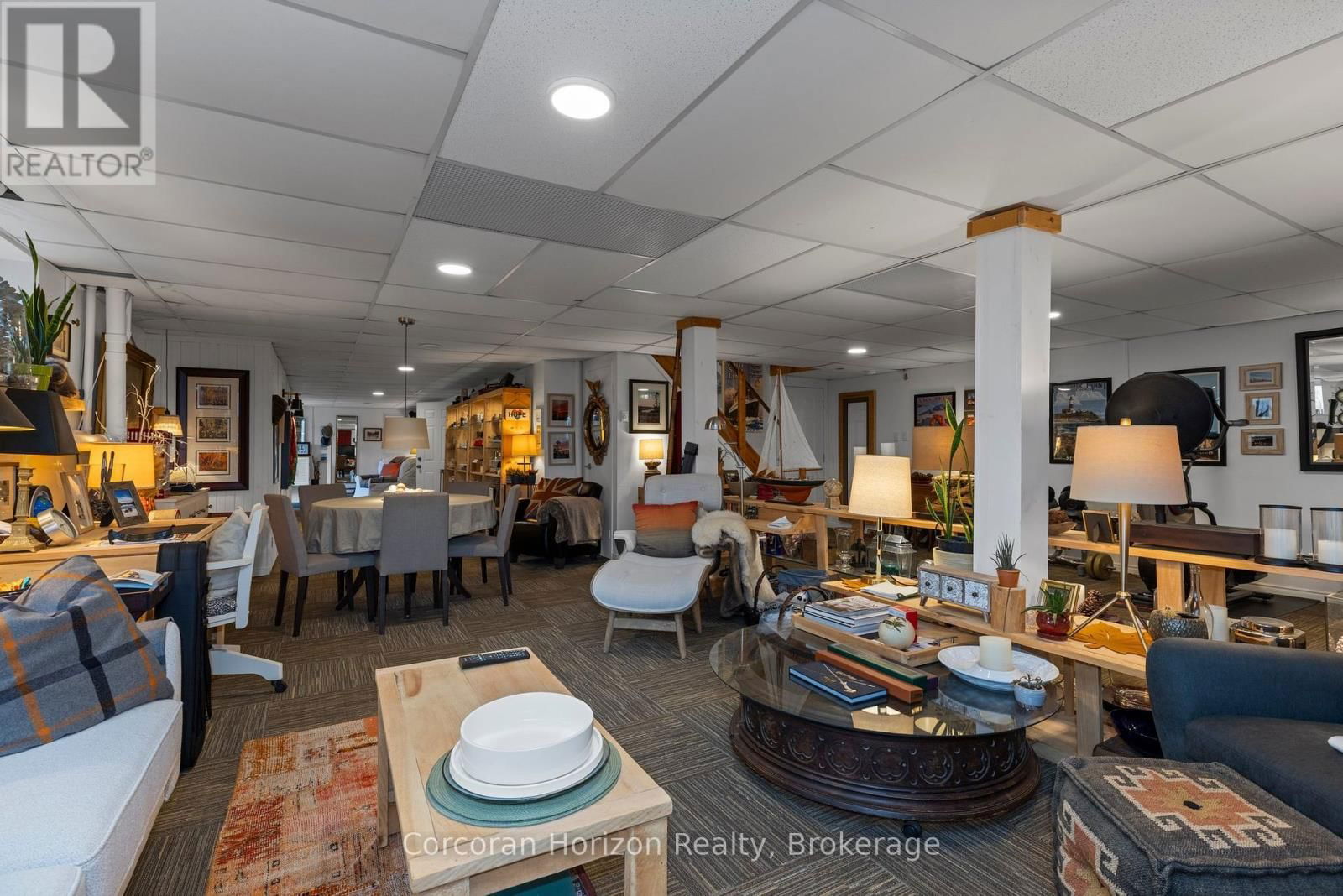 2517 HONEY HARBOUR ROAD Image 26