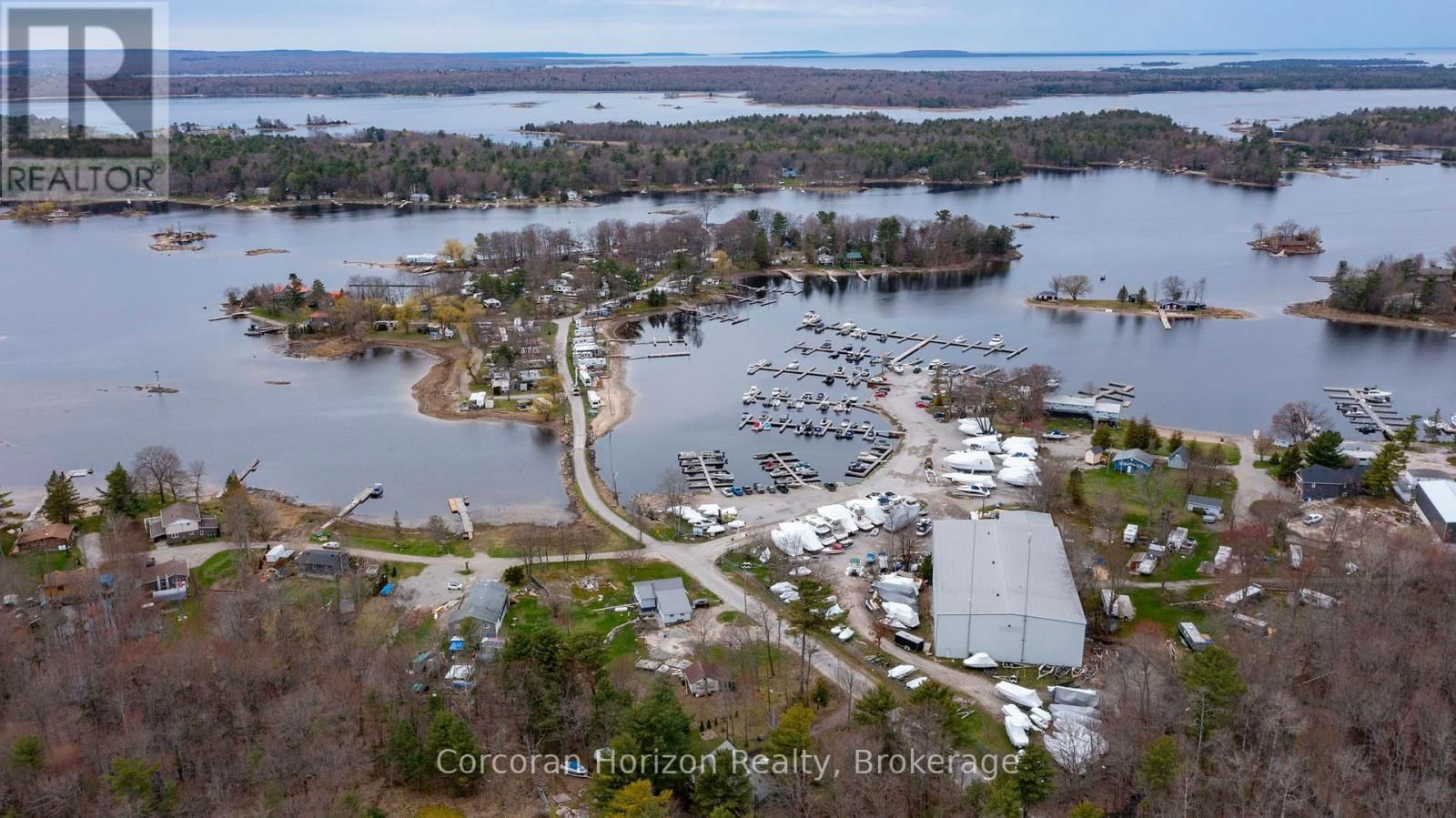 2517 HONEY HARBOUR ROAD Image 29