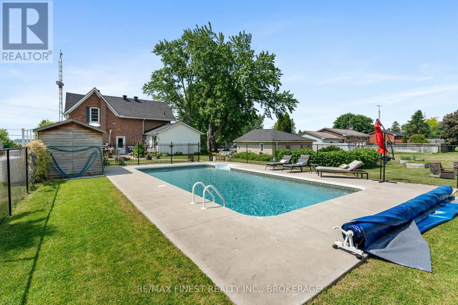 7407 COUNTY ROAD 2 Image 35