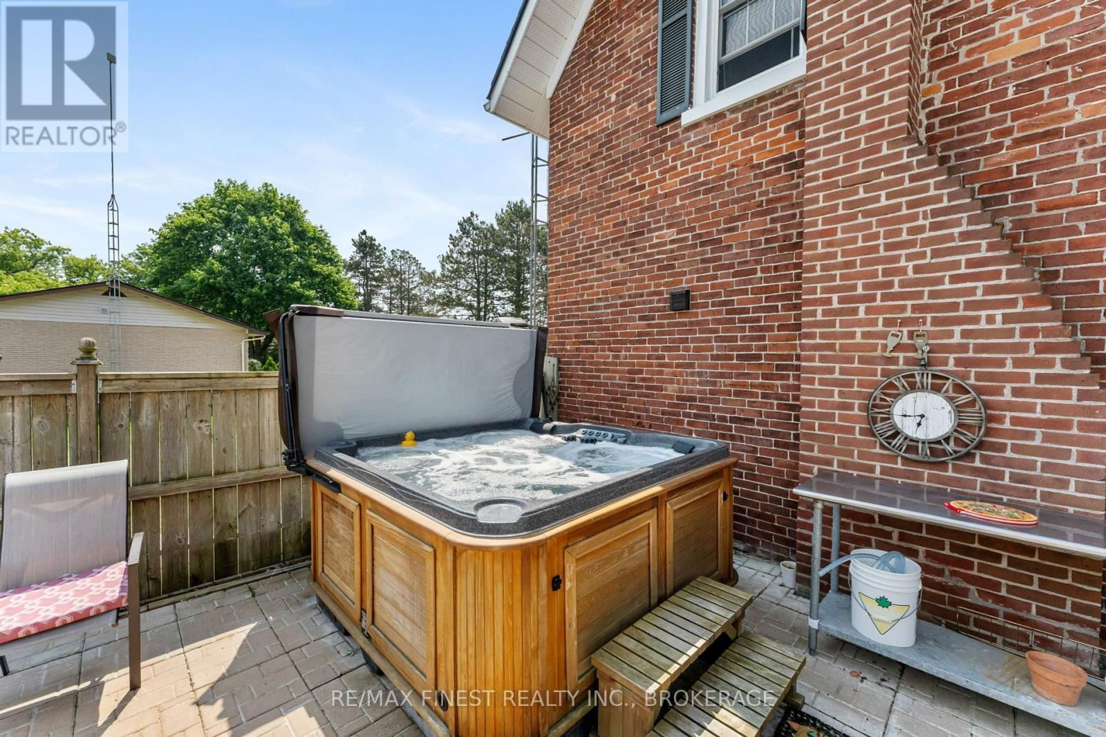 7407 COUNTY ROAD 2 Image 36