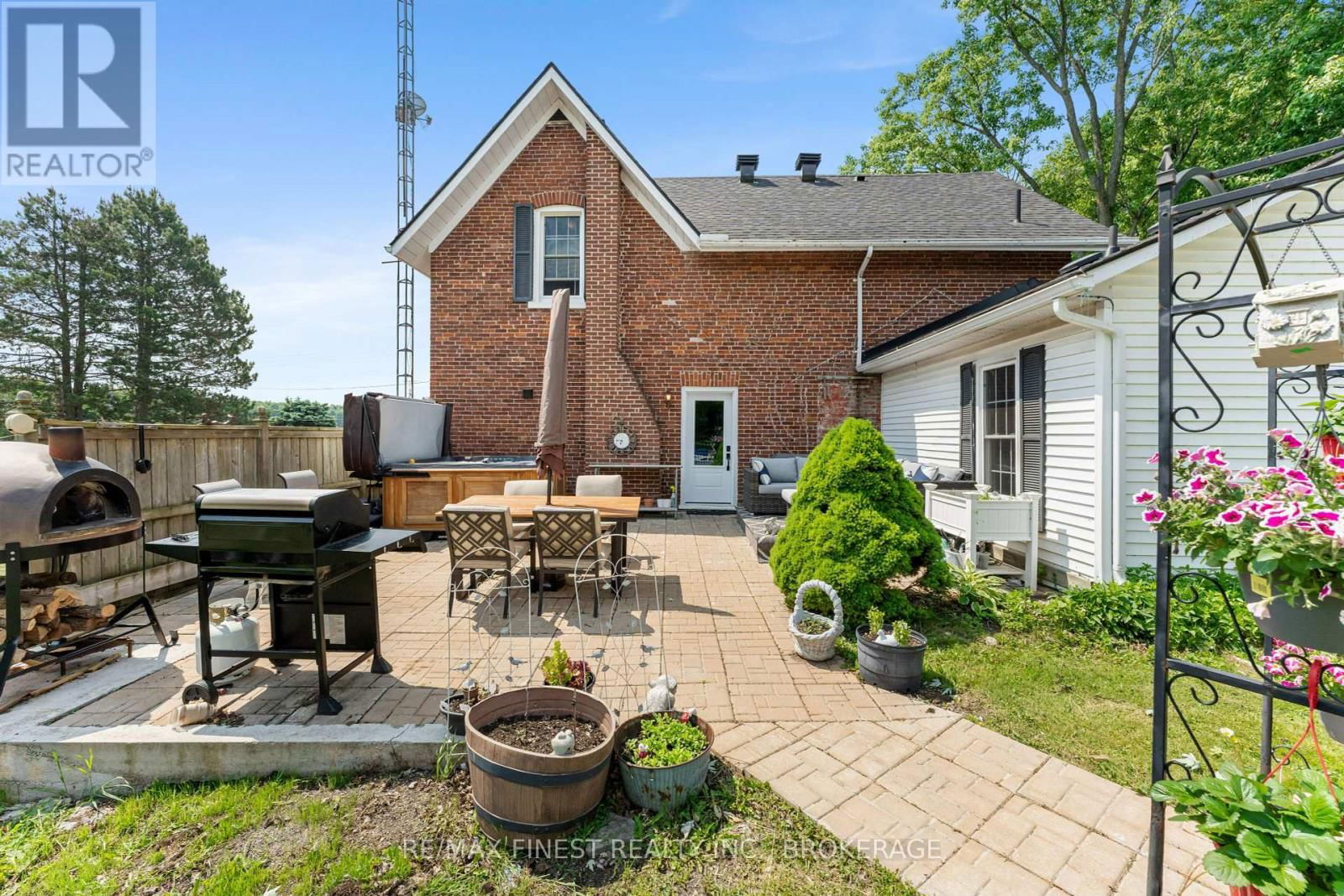7407 COUNTY ROAD 2 Image 37