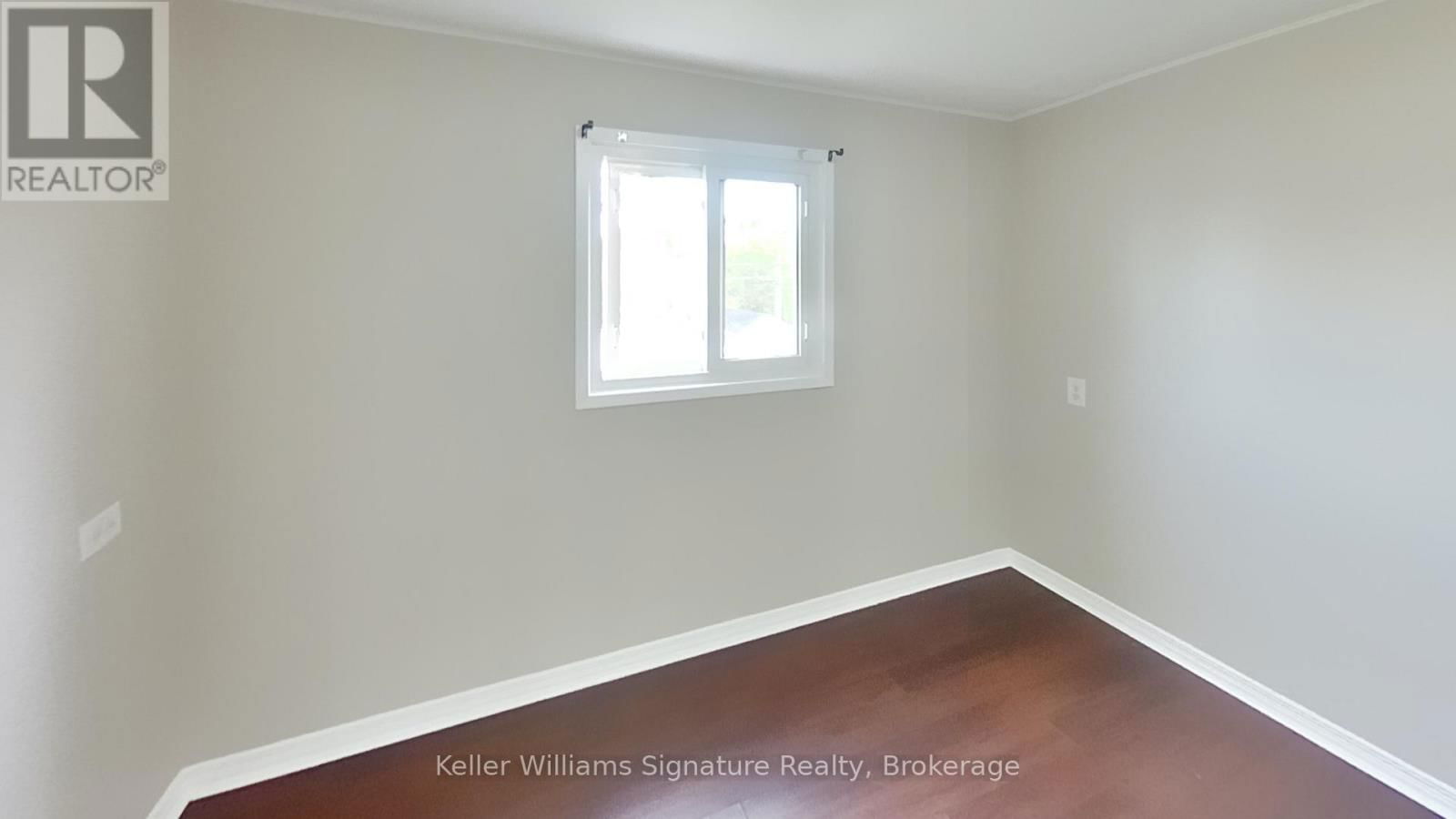 2 - 104 ROSSLYN AVENUE NORTH Image 6