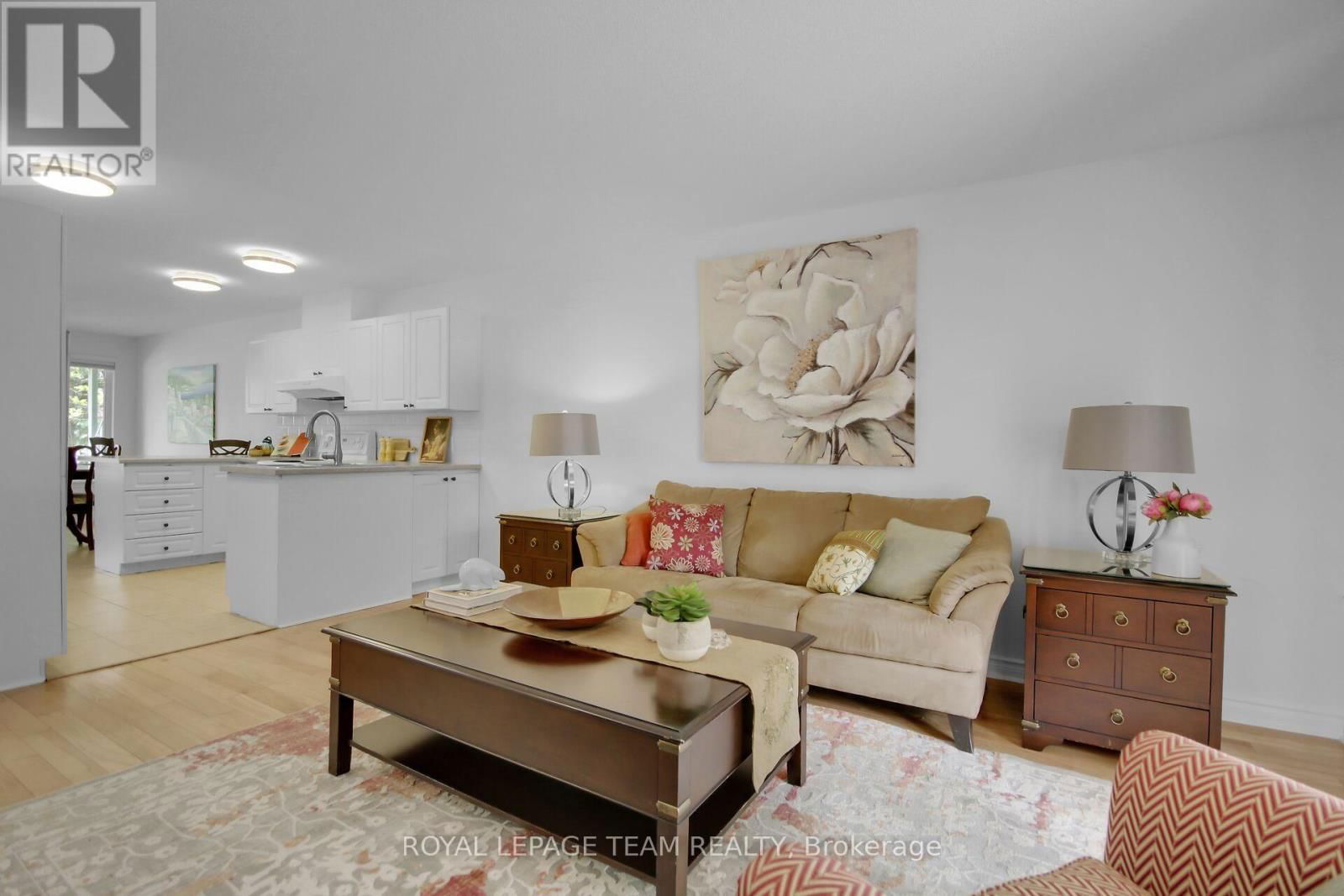 9 WEAVER CRESCENT Image 10